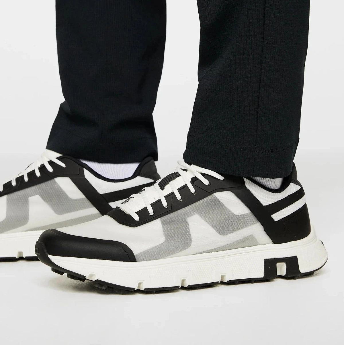 J.Lindeberg chaussure de golf Vent 500 Golf Sneaker Blanche et Noire