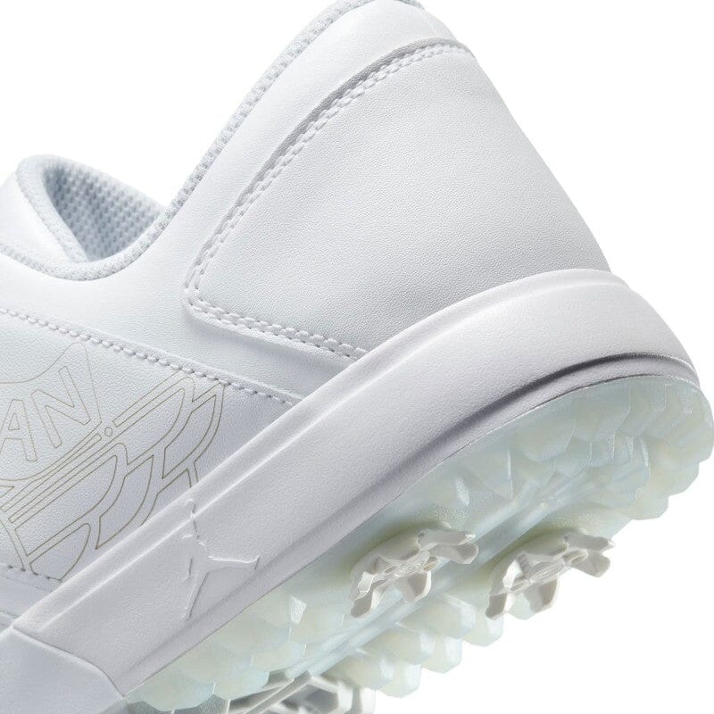 NIKE JORDAN NU RETRO 1 BLANC